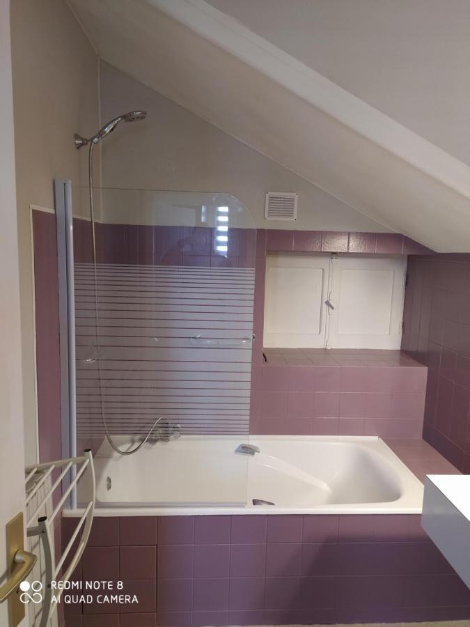 Chambre Meublee A Louer Пузож Екстериор снимка